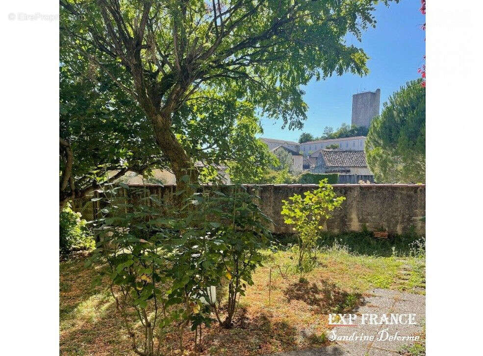 Maison 200 m² à Bagat-En-Quercy  - photo 3