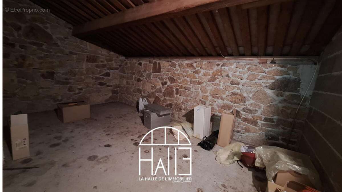 Maison 110 m² à Chassenon  - photo 12
