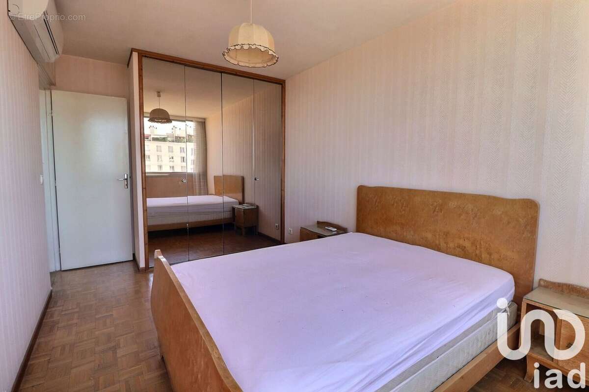 Photo 6 - Appartement à MARSEILLE-4E