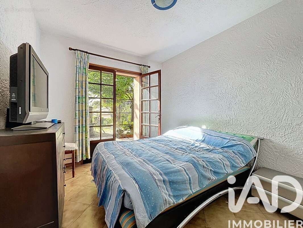 Photo 5 - Maison à LE CANNET