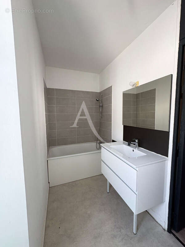 Appartement Montereau Fault Yonne 1 pièce(s) 21.13 m2 - photo 4