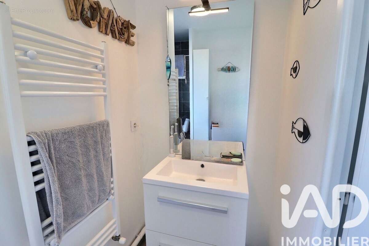 Photo 3 - Appartement à MARSEILLE-9E