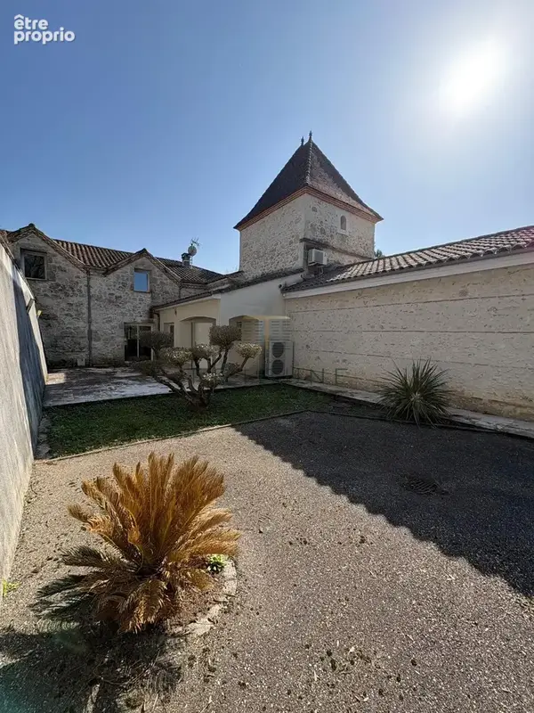 Propriété d’exception à 15 minutes d’Agen   350 m2 au cœur d’un parc d’un hectare - photo 8
