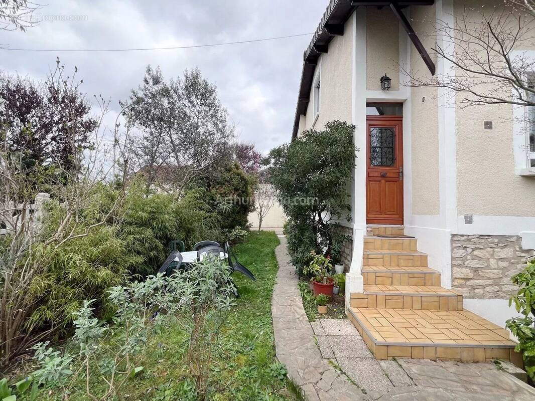 Maison à JOINVILLE-LE-PONT