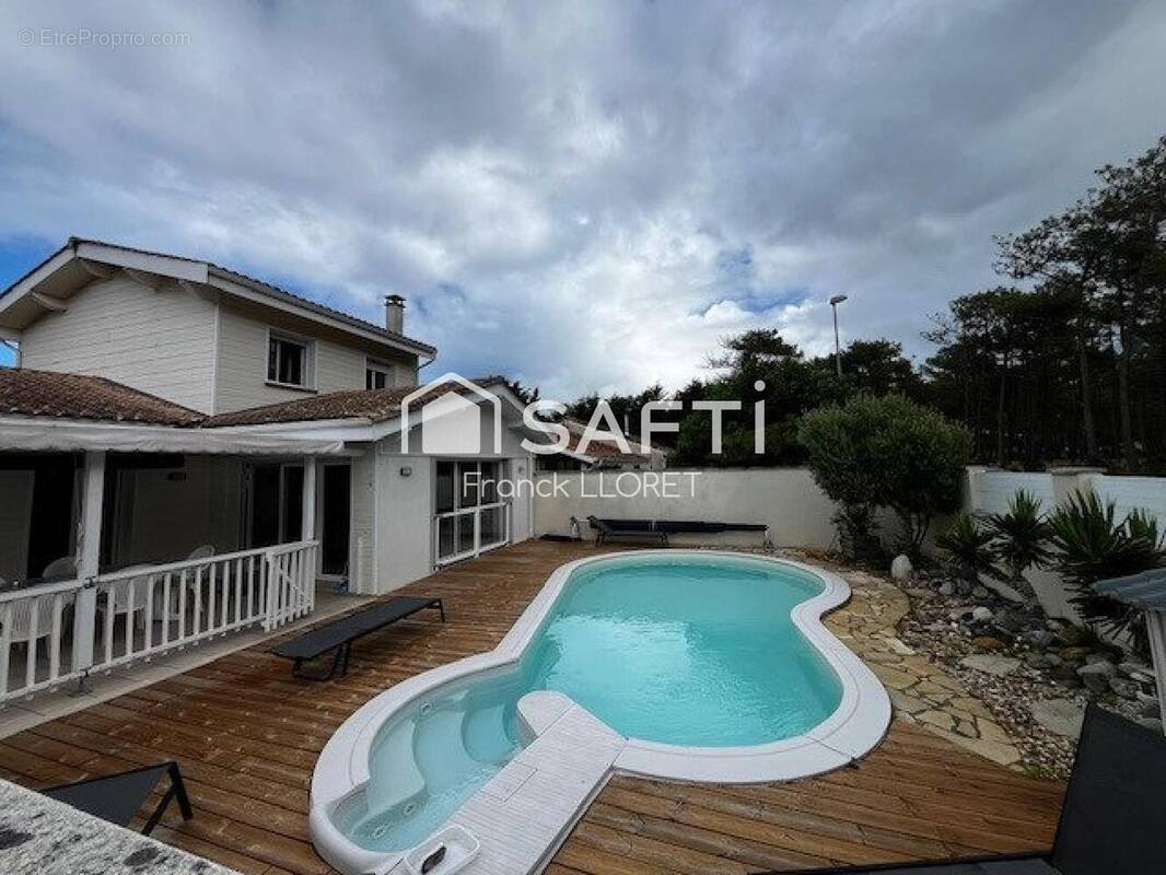 Photo 1 - Maison à HOURTIN