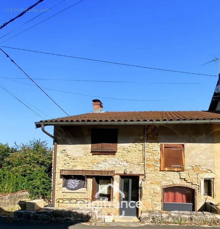 Maison à CUISEAUX