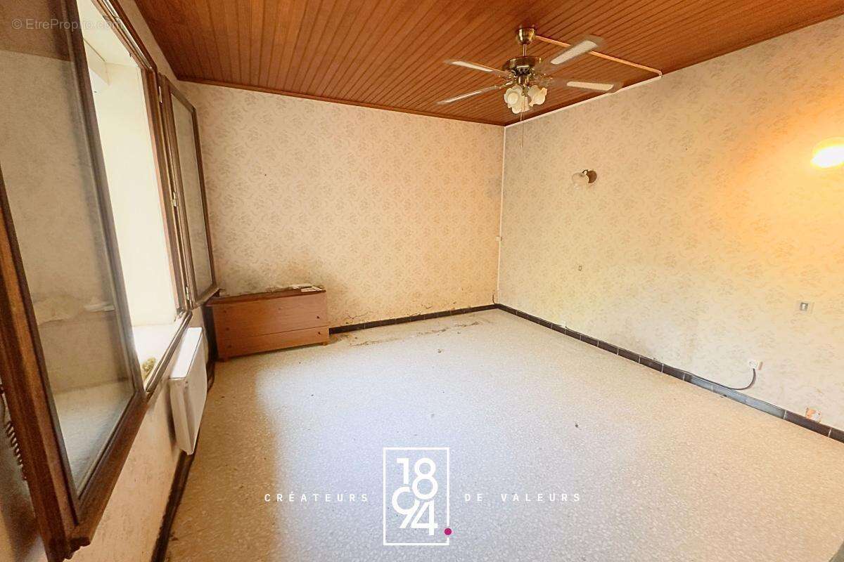Nîmes - Maison de plain-pied 83 m2 avec jardin et garage - photo 6