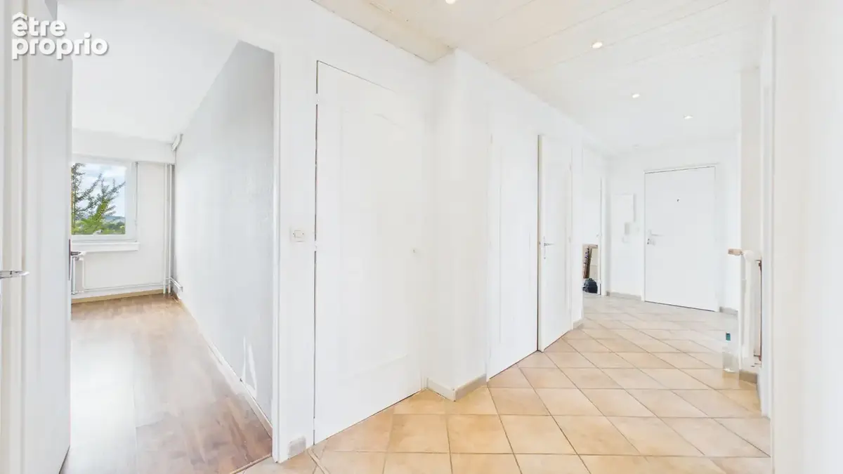Appartement Longeville Les Metz 5 pièce(s) - Garage - Terrasse - Loggia 101.74 m2 - photo 10