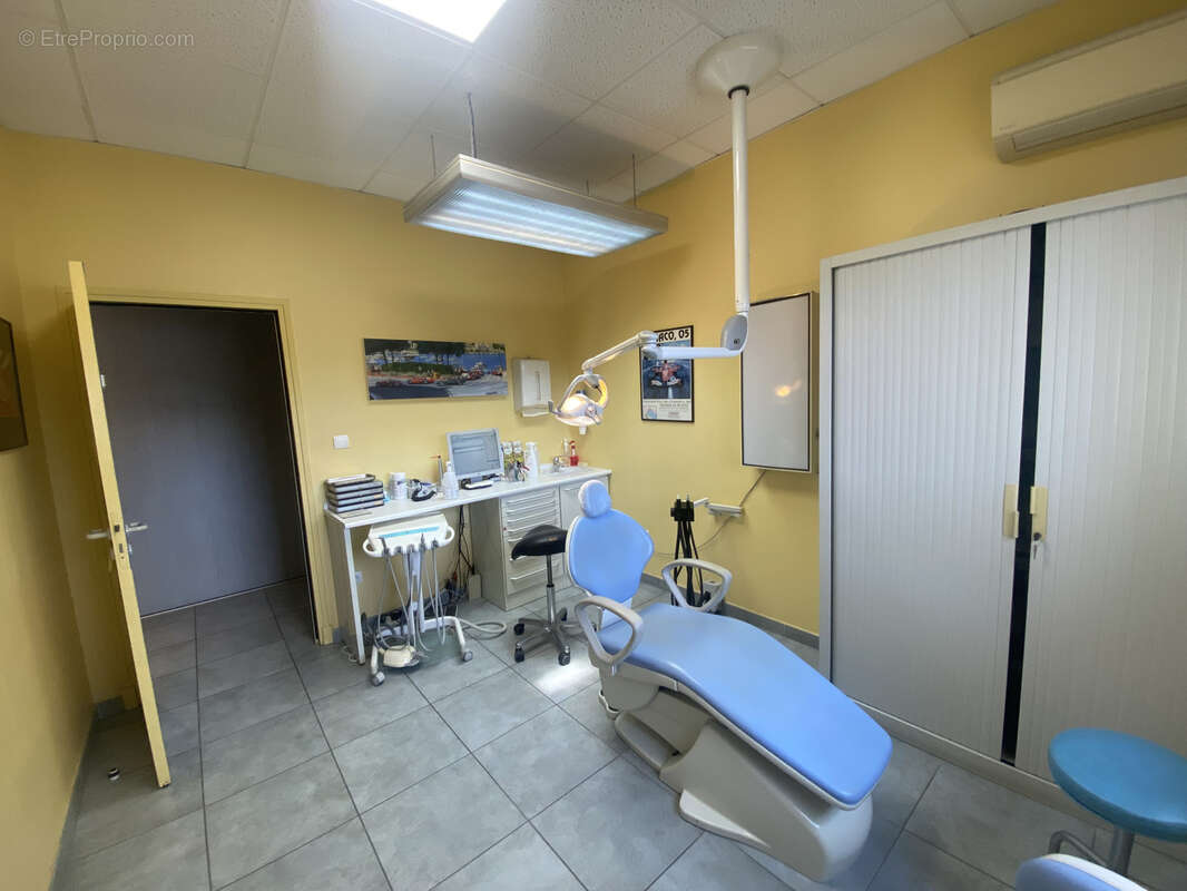 Commerce à CARCASSONNE