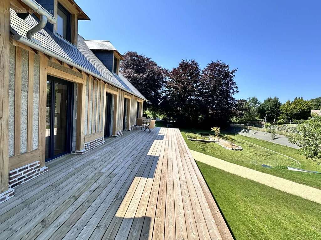 Maison à GONNEVILLE-SUR-MER