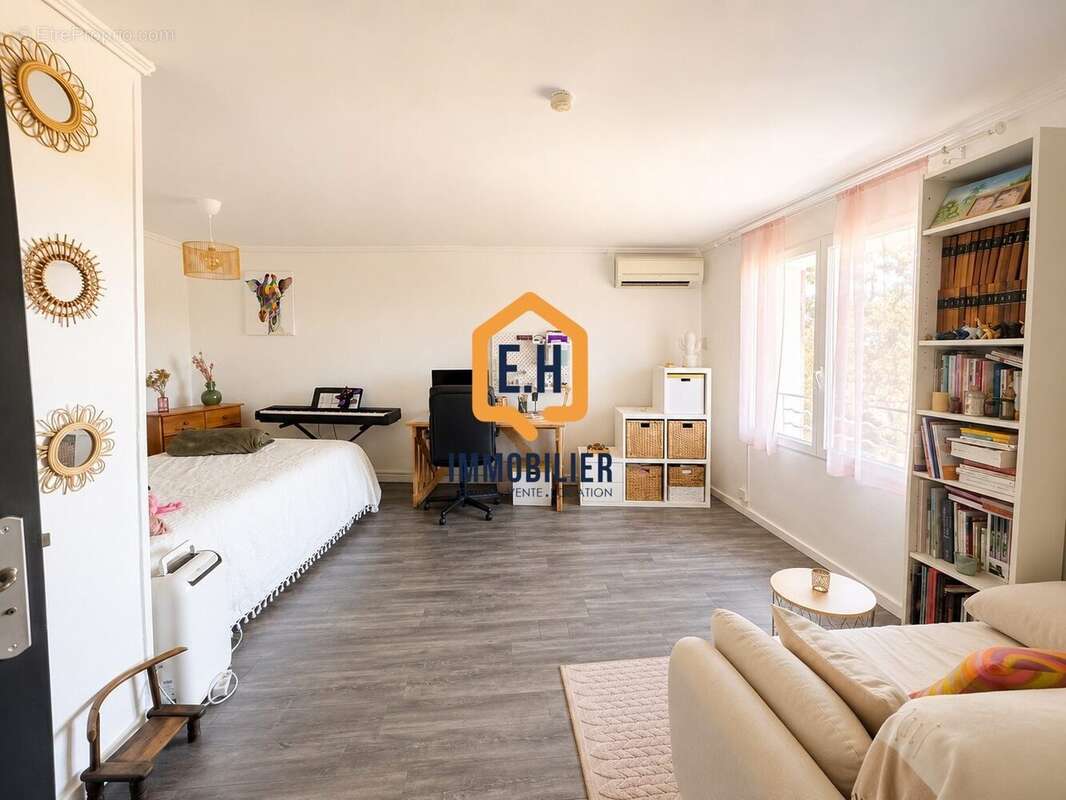 Appartement 72 m² à La Garde  - photo 3