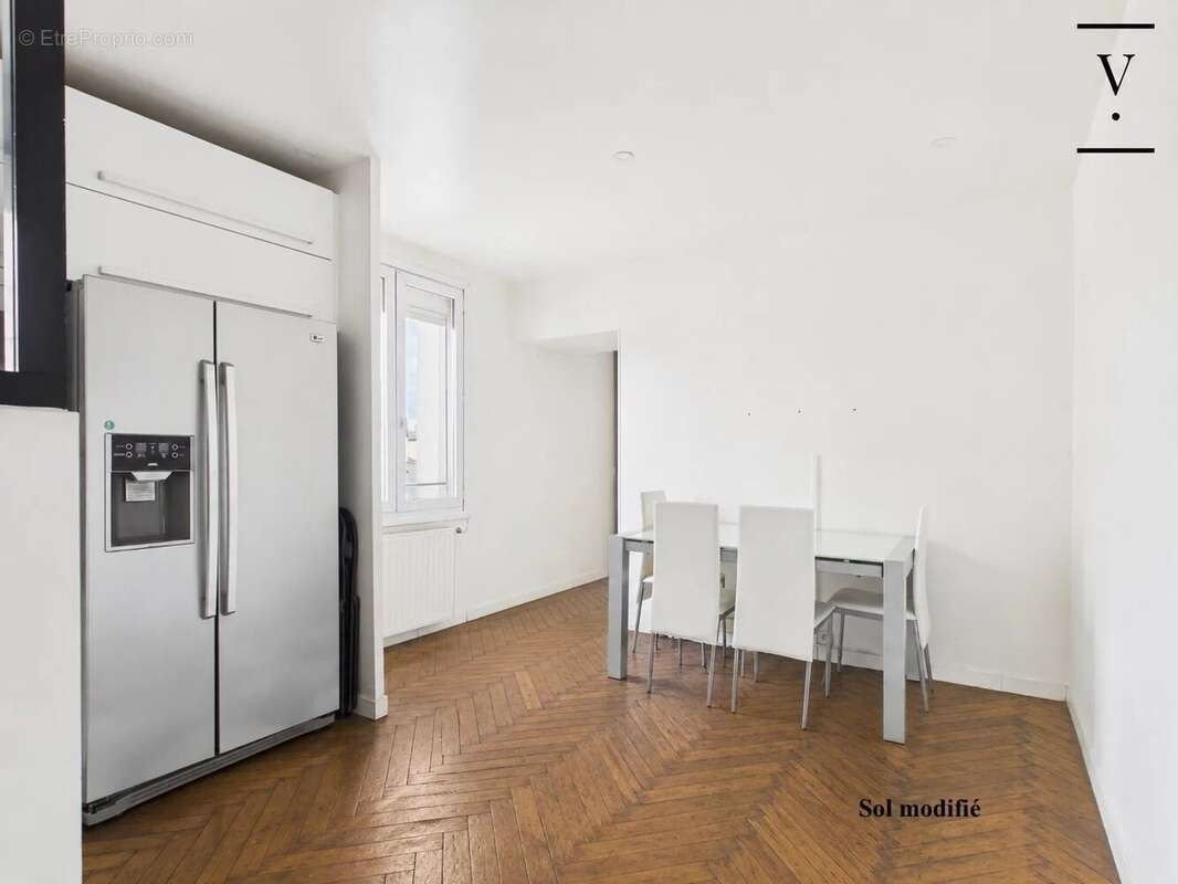 Appartement à PARIS-3E