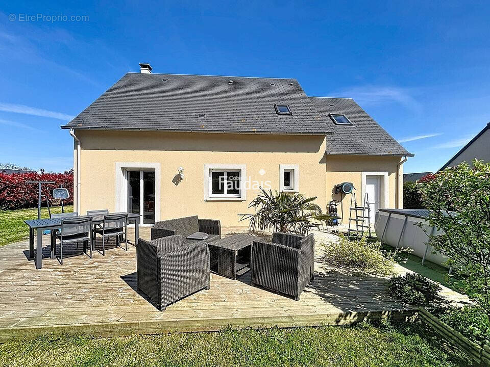 Maison à CARENTAN