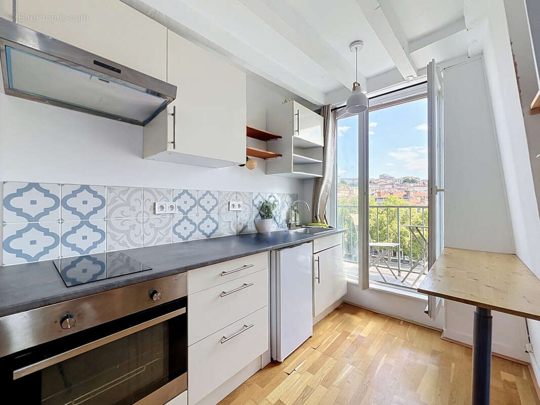 Appartement à LYON-5E