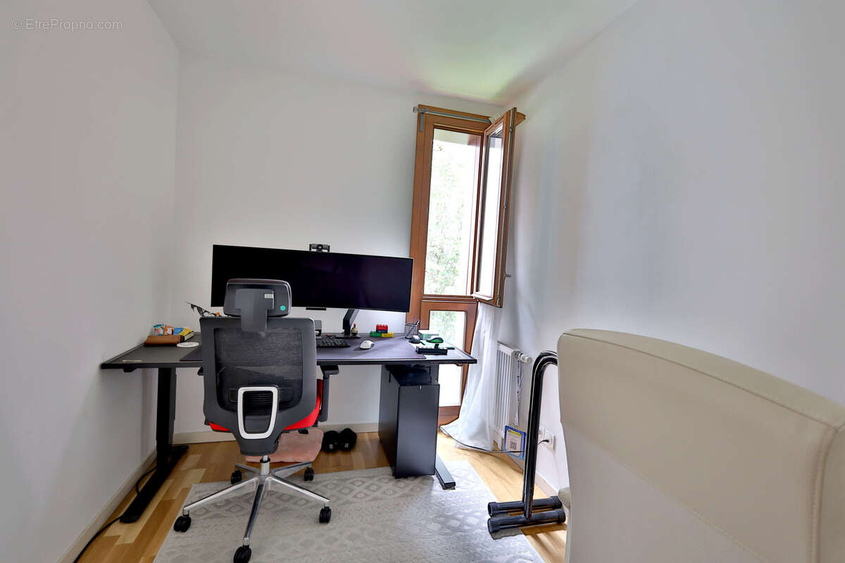Appartement à LYON-8E