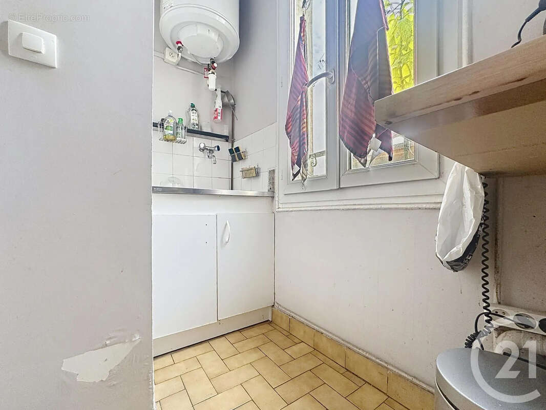 Appartement à PARIS-11E