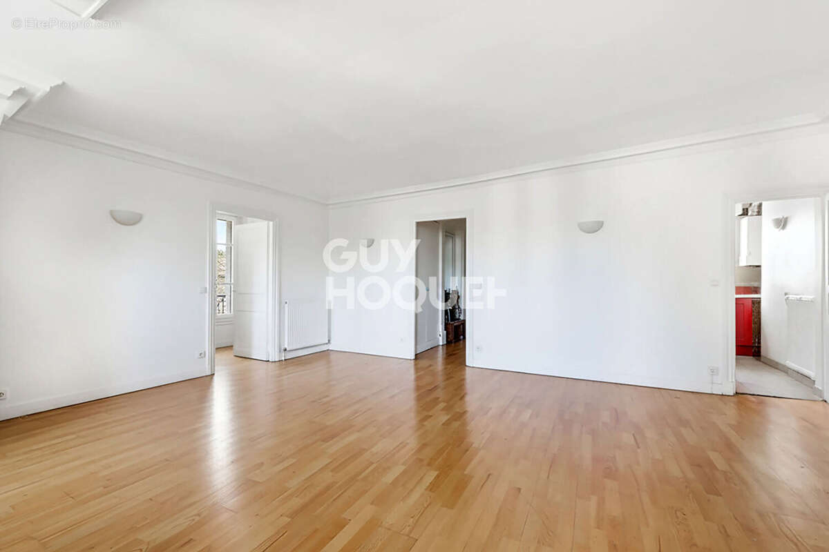 Appartement à PARIS-9E