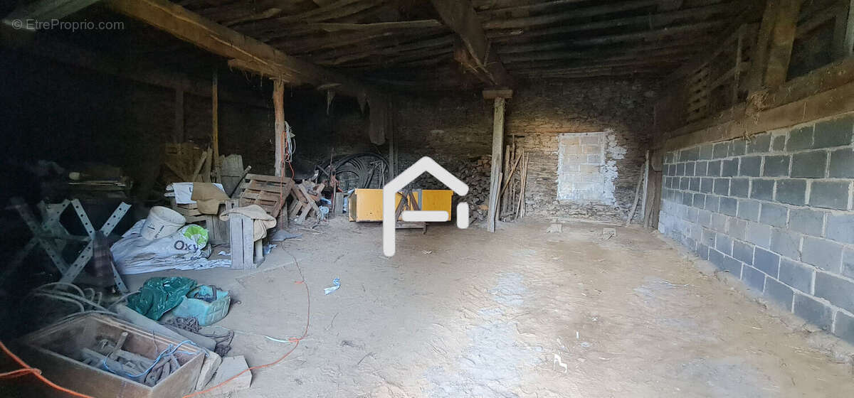 Maison à VOUTEZAC