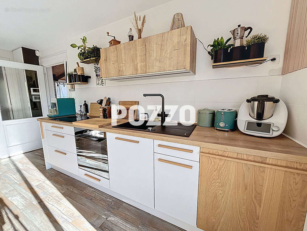 Maison à SAINT-JEAN-LE-THOMAS