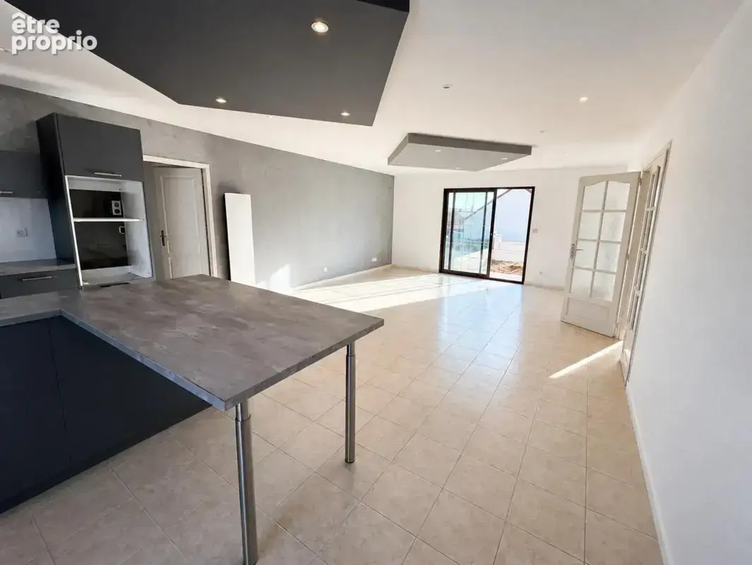 Maison de 4 pièces de 120 m² à Bourges - photo 12