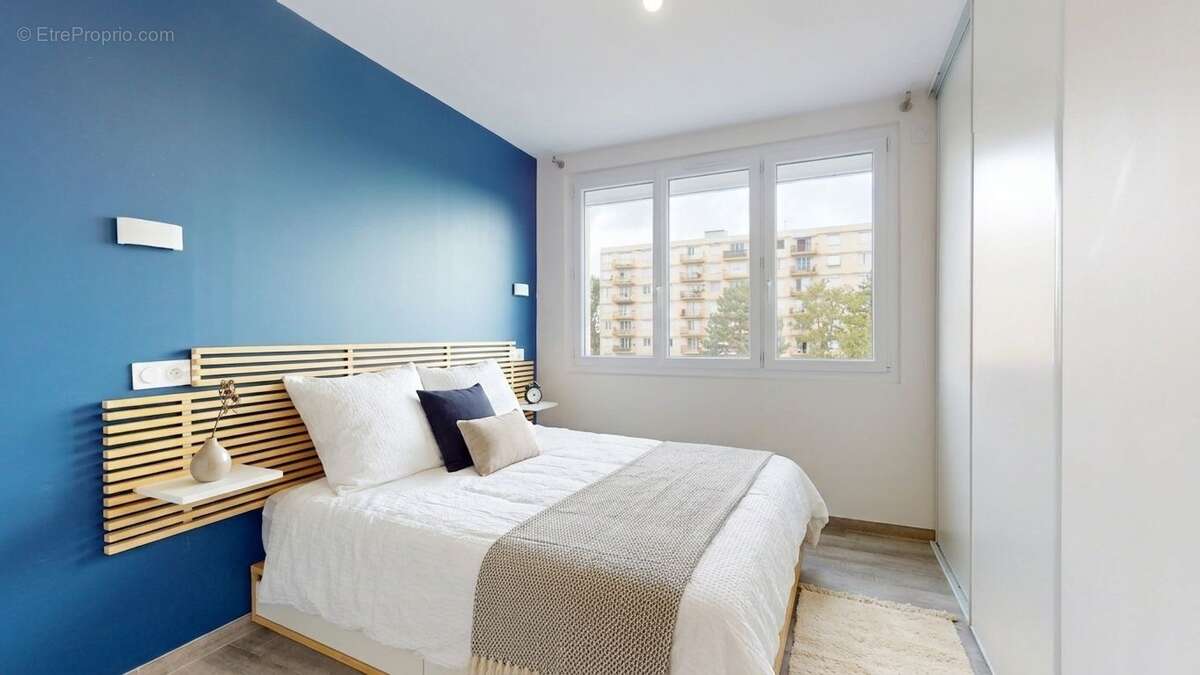 Appartement T4 rénové avec balcon – Résidence calme et sécurisée - photo 9