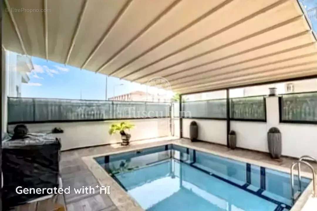 Maison à GUILHERAND-GRANGES