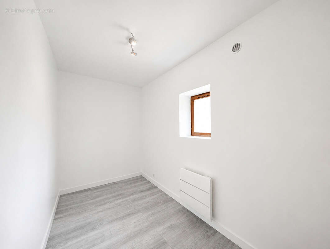 Appartement à LIEUSAINT