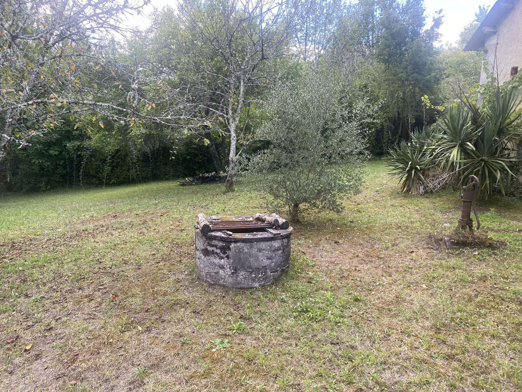 Ferme fortifiée à St Astier - photo 11