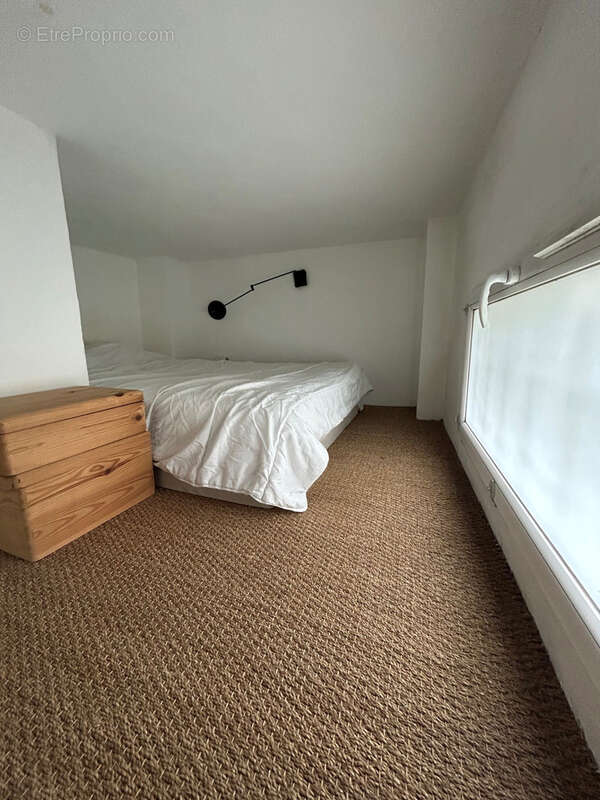 Appartement à PARIS-20E