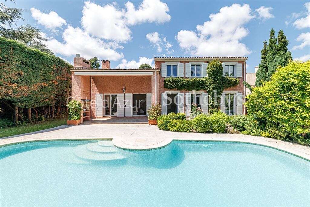 Maison à VILLENEUVE-LOUBET