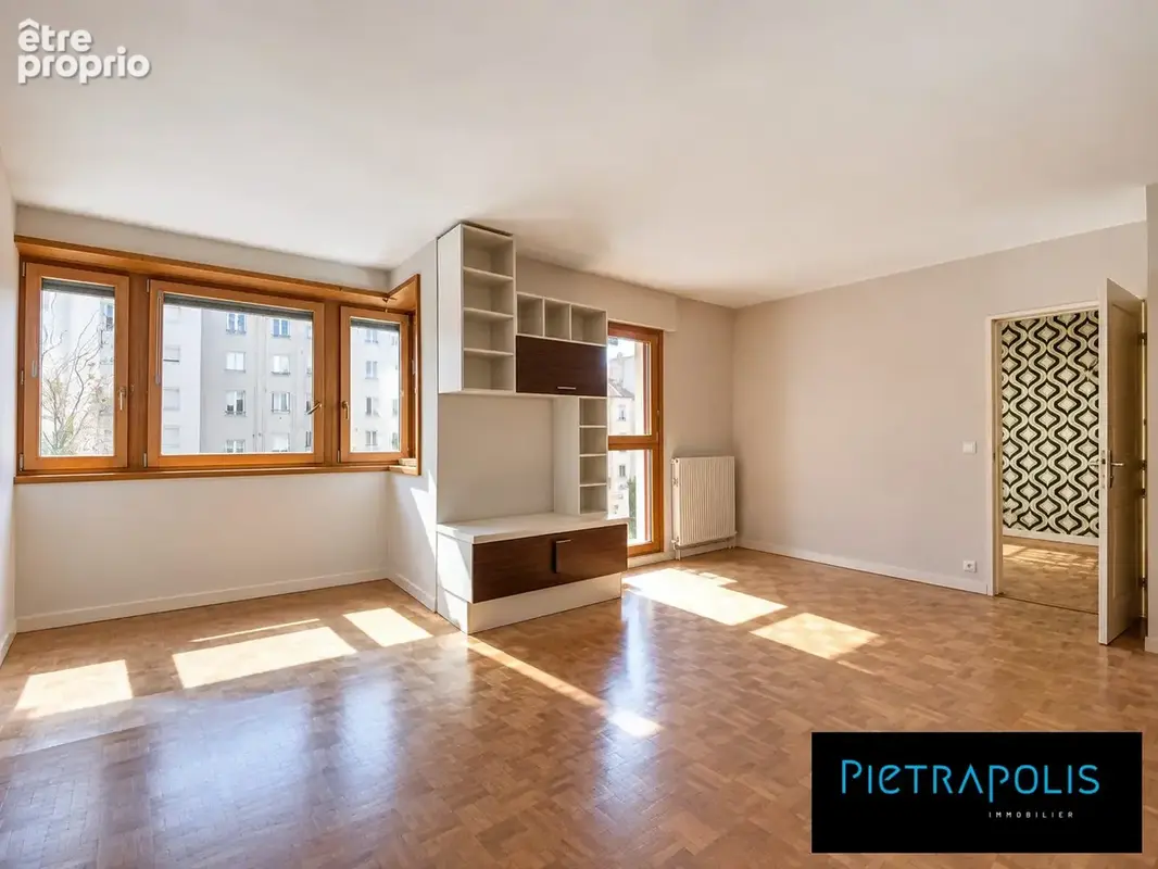Appartement 4 pièces 82 m² à vendre à Lyon-6e (69006) - photo 2