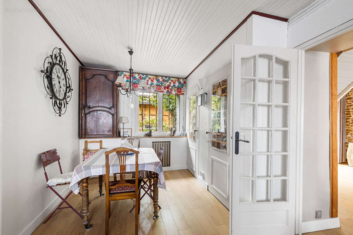 Maison à SAINT-SELVE