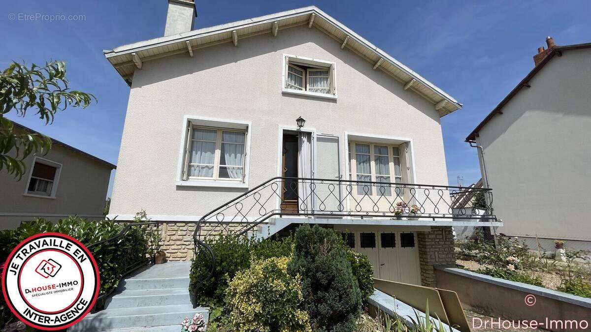 Maison à INGRANDES