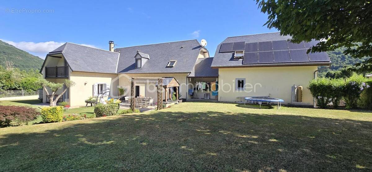 Maison à VILLELONGUE