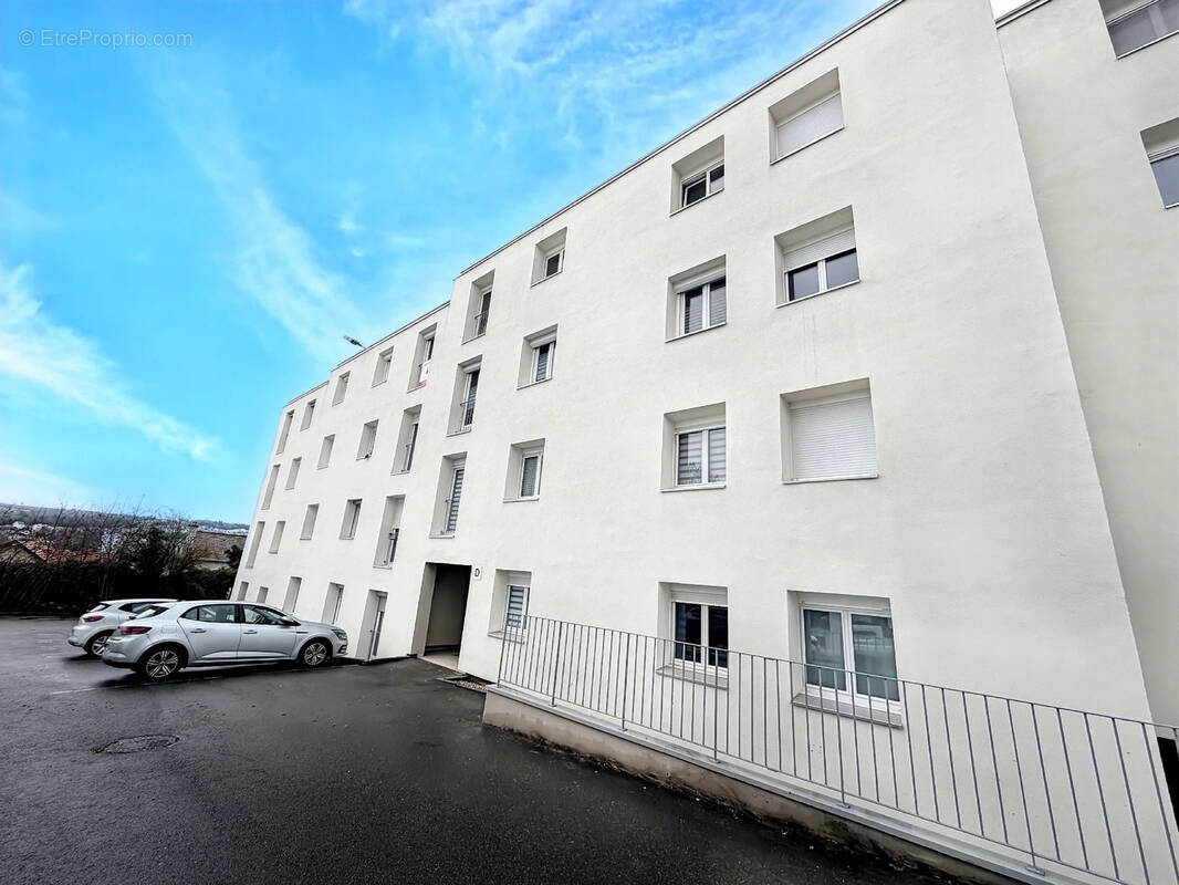 Appartement à LAXOU