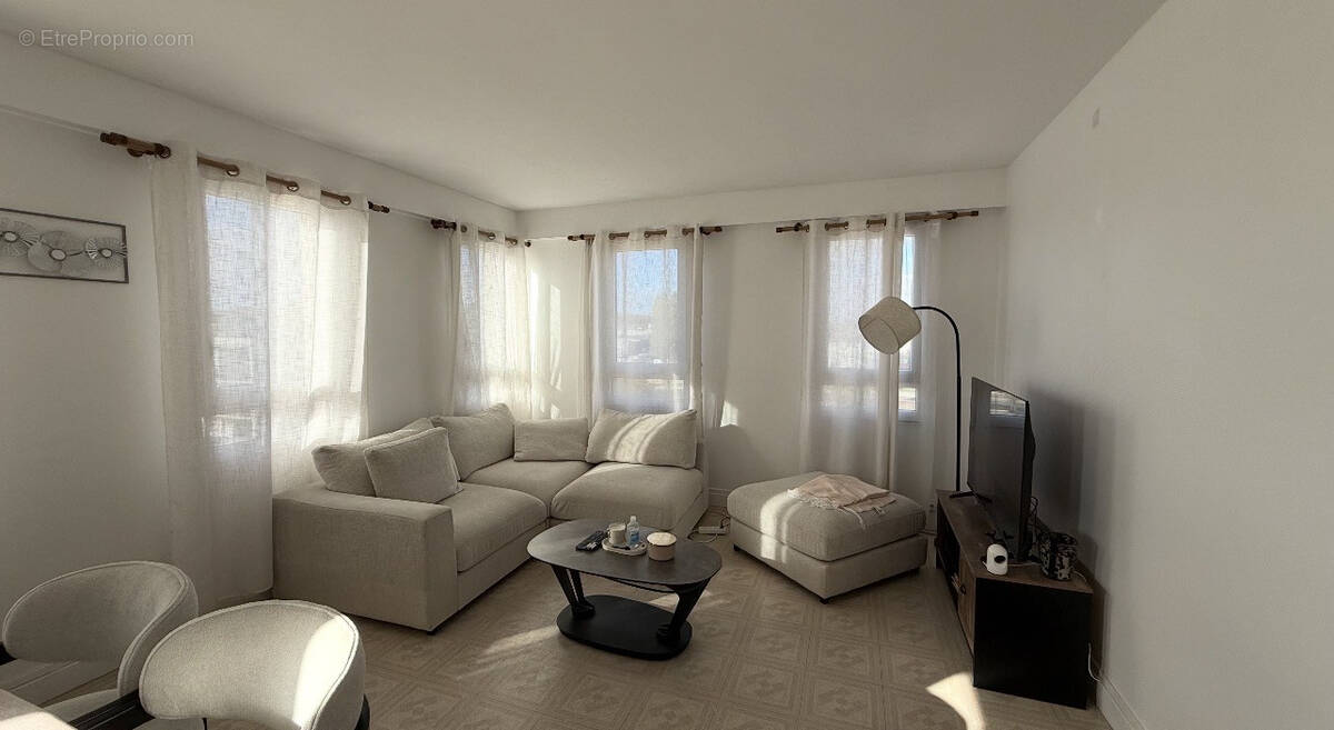 Appartement à SARCELLES