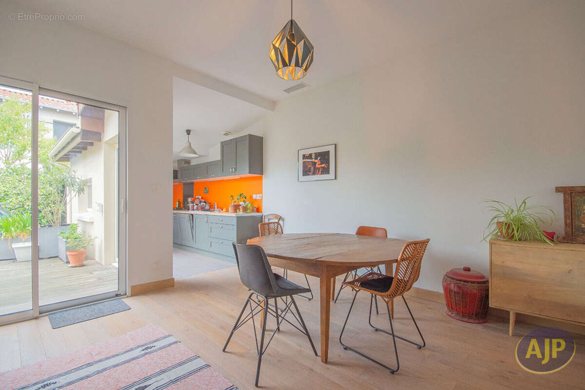 Maison à BORDEAUX