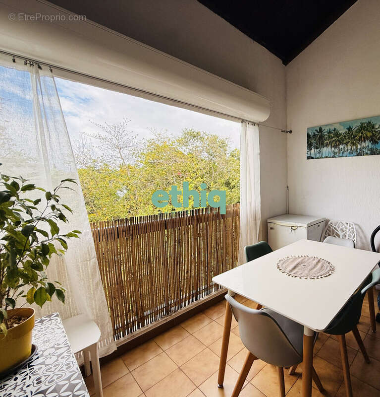 Appartement à LE GOSIER