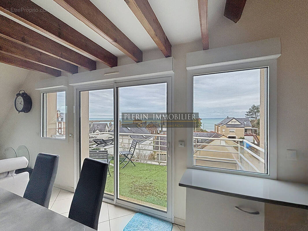 Appartement à ETABLES-SUR-MER