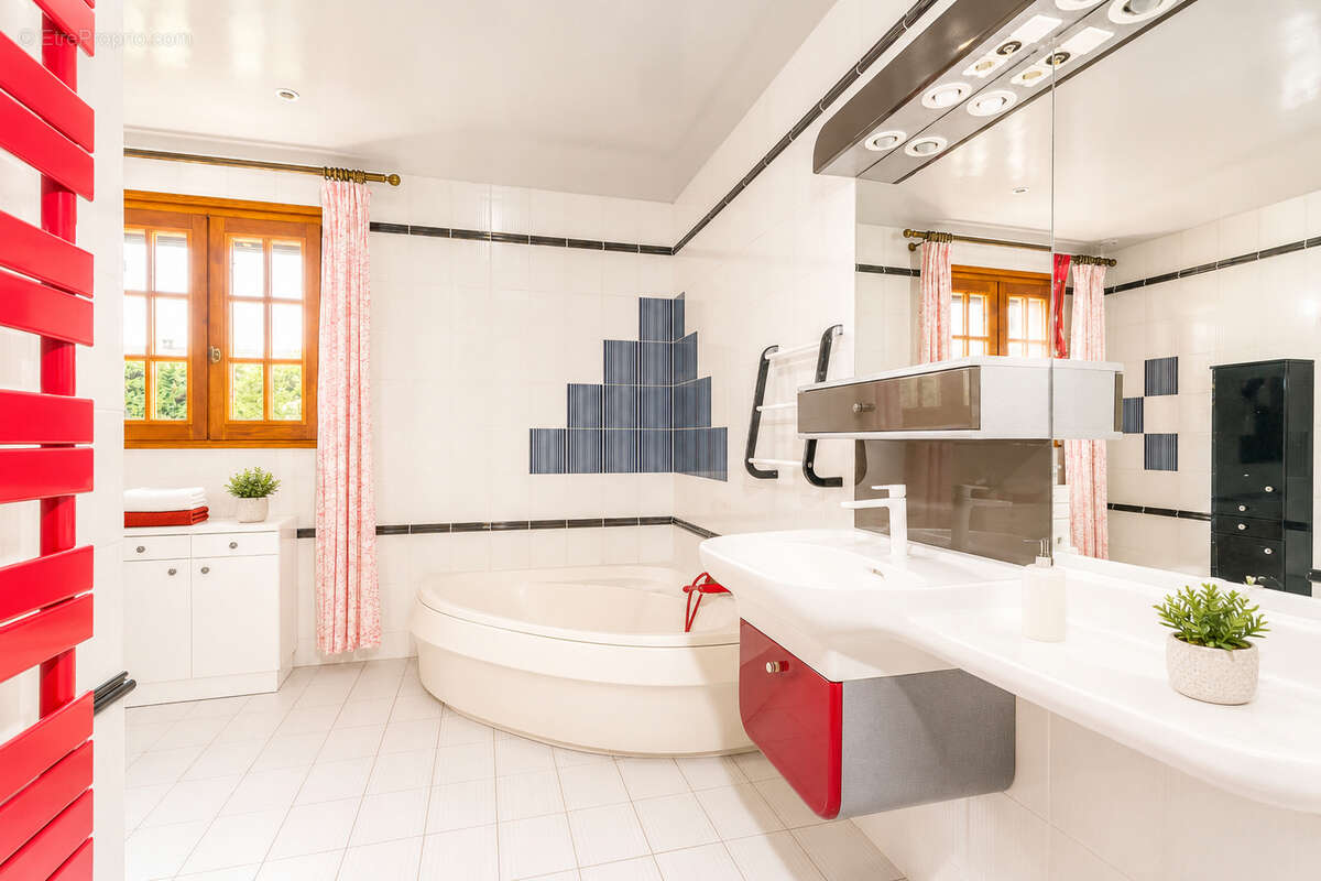 Bligny-Lès-Beaune : Maison cossue avec logement indépendant : Vie de plain-pied - photo 7