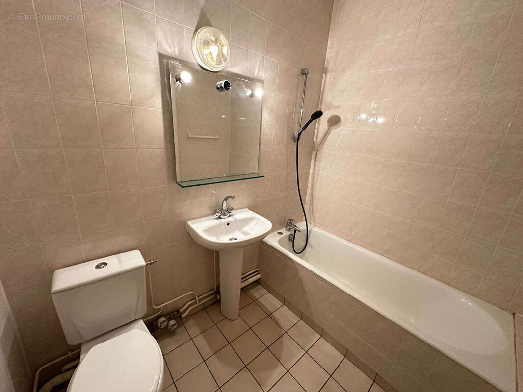 Appartement Saint Cloud / Studio 34.05 m² / Terrasse - photo 15