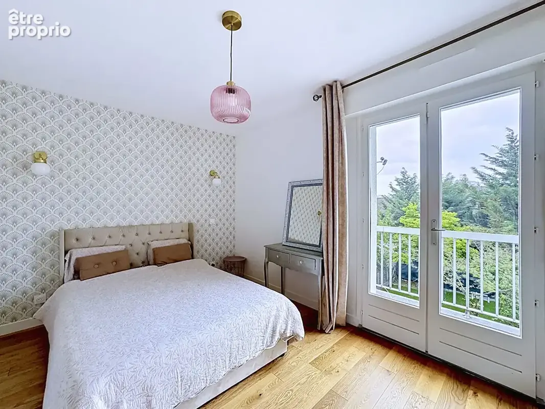 Haut Bonneuil - Maison 7 pièces de 199 m² - photo 7
