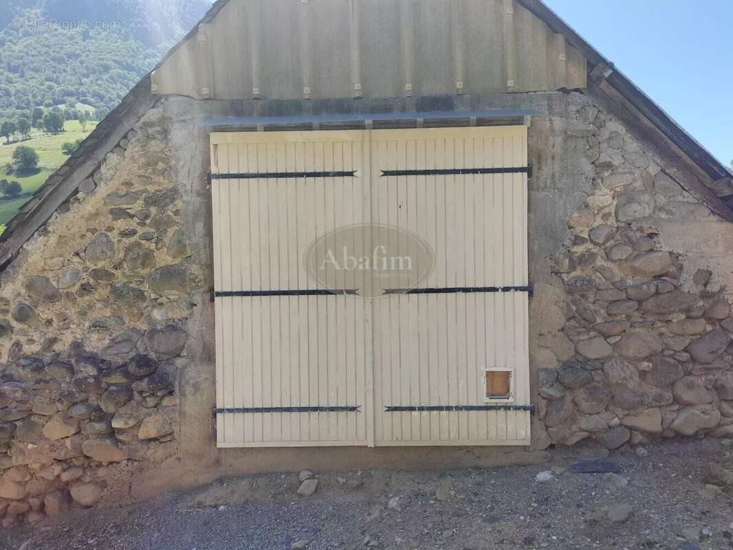 Maison à LOURDIOS-ICHERE