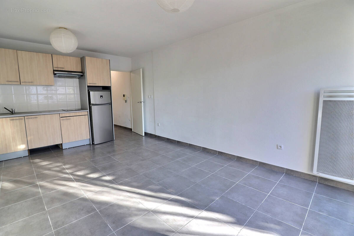 Appartement à CASTELNAU-LE-LEZ