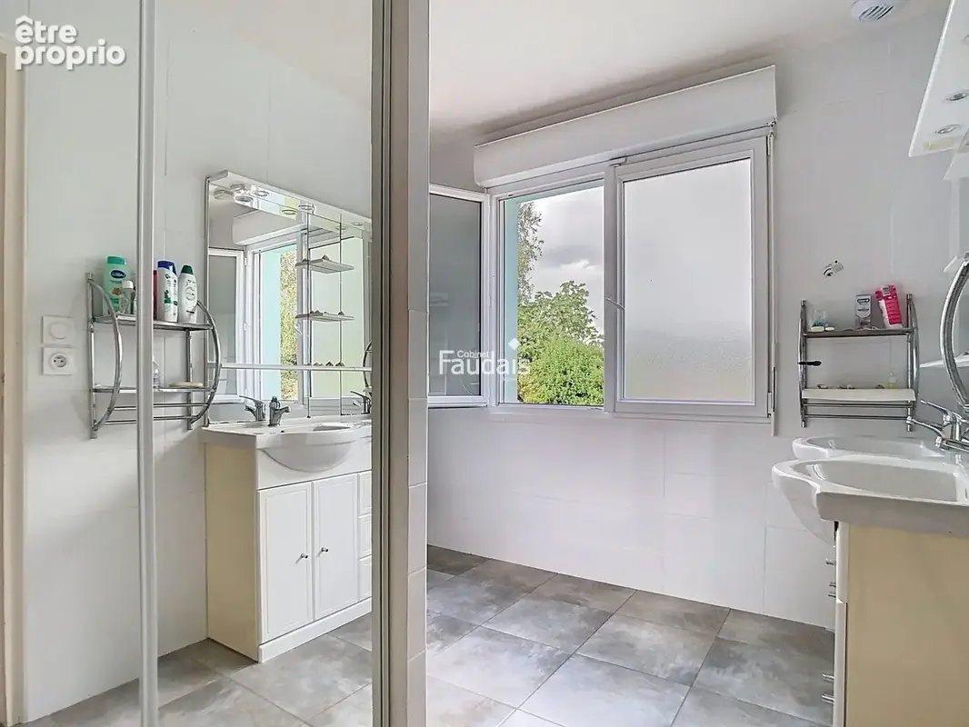 Maison 7 pièces 172 m² à vendre à Lithaire (50250) - photo 8