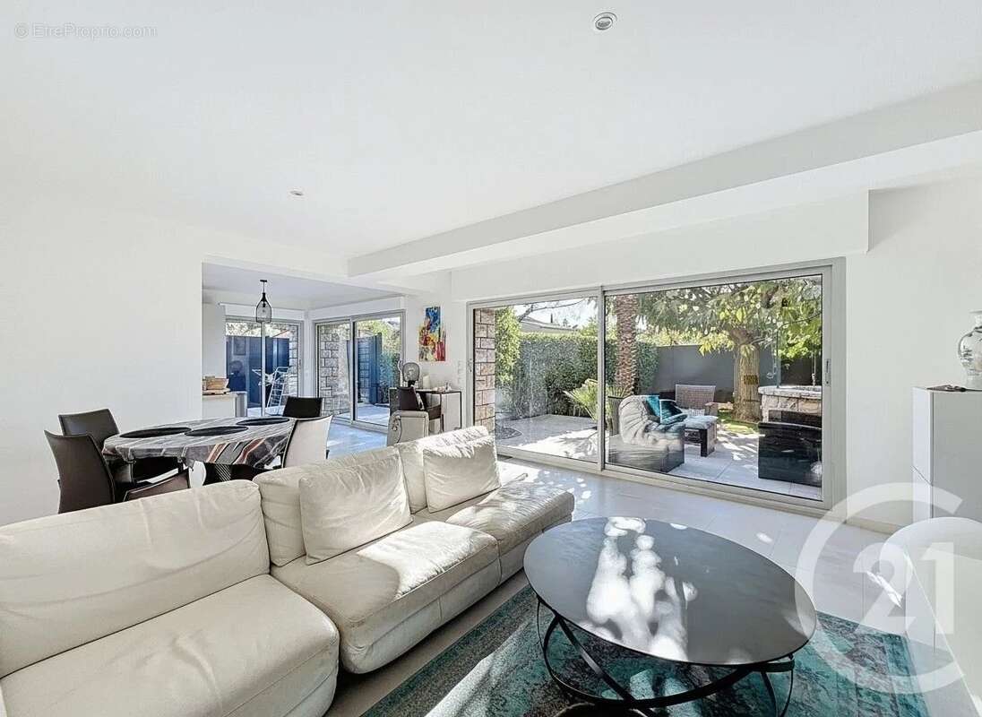 Appartement 79 m² à Mouans-Sartoux  - photo 4