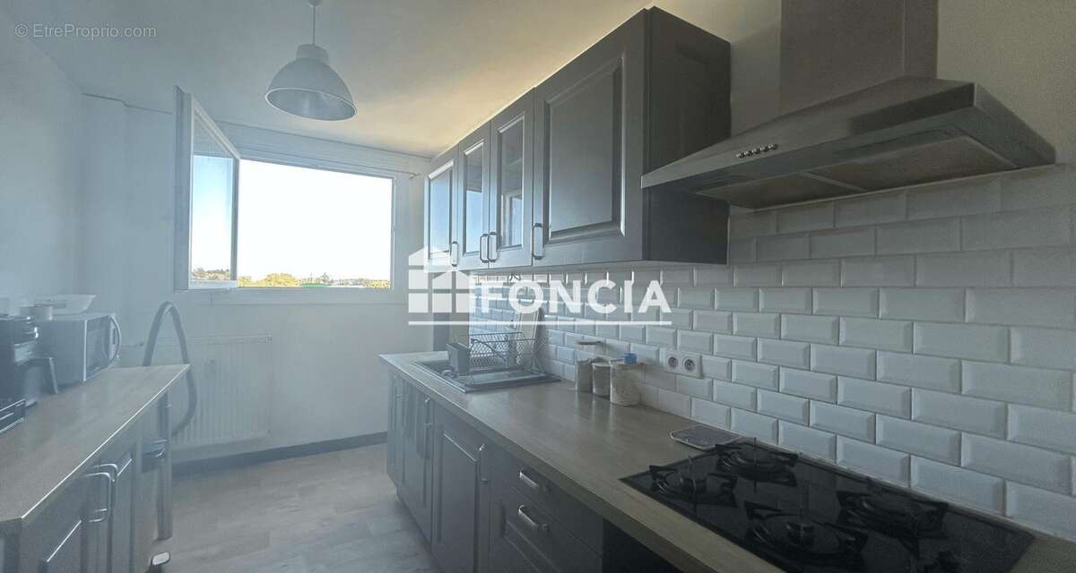 EXCLUSIVITE - Appartement T2 avec balcon, parking et cave à Joué-lès-Tours 50m2 - photo 3