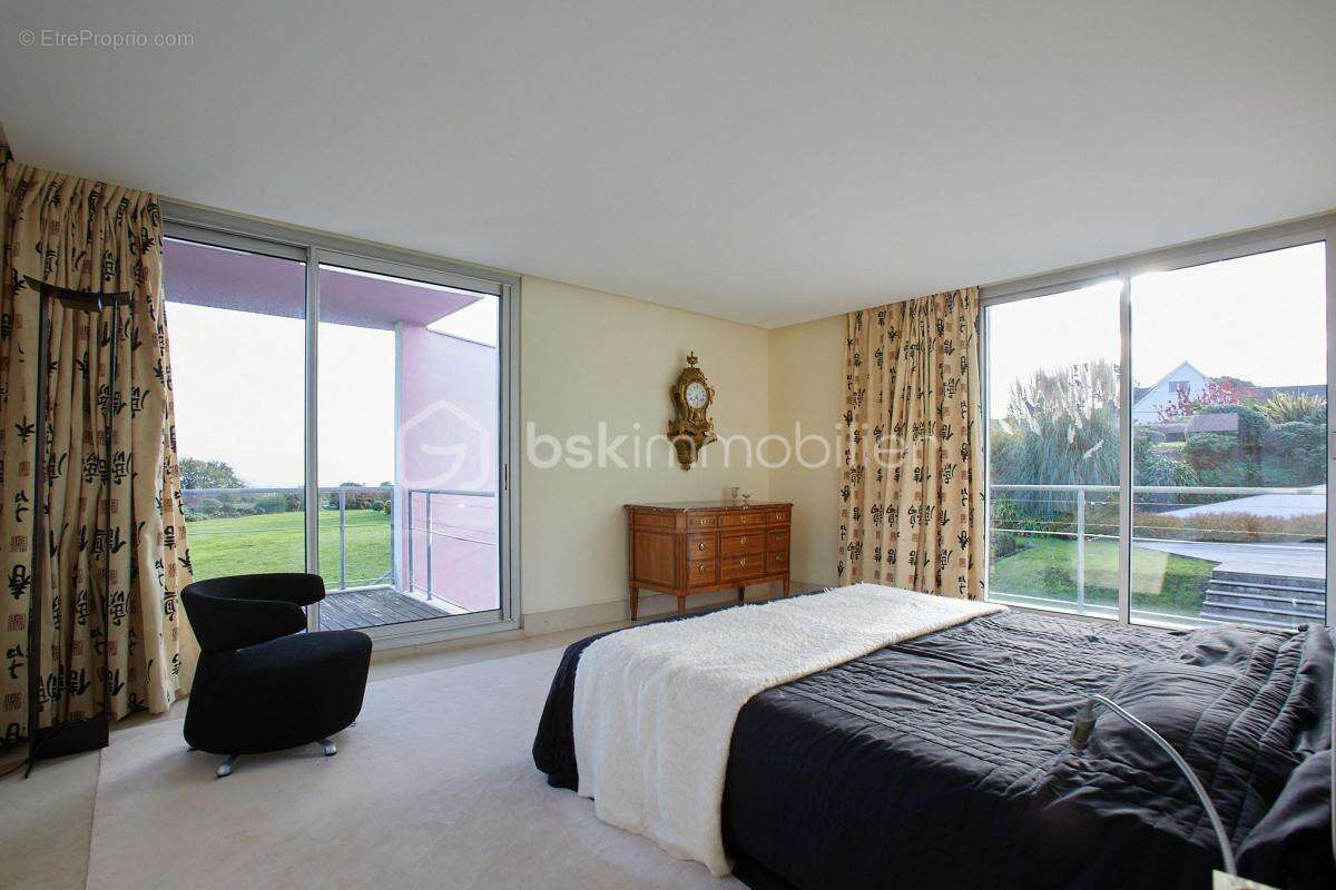 Maison à ETABLES-SUR-MER