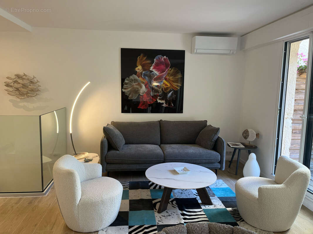 Appartement à SAINT-TROPEZ