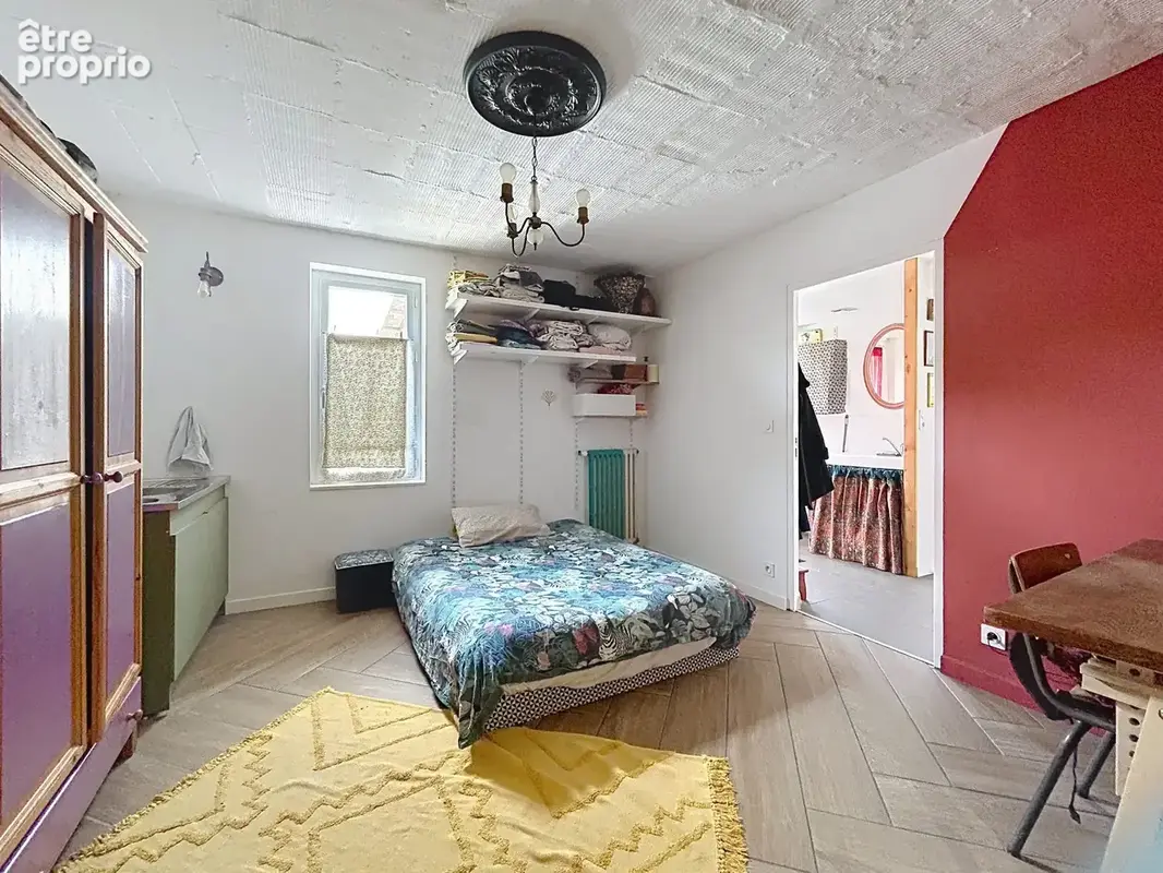 chambre au RDC 